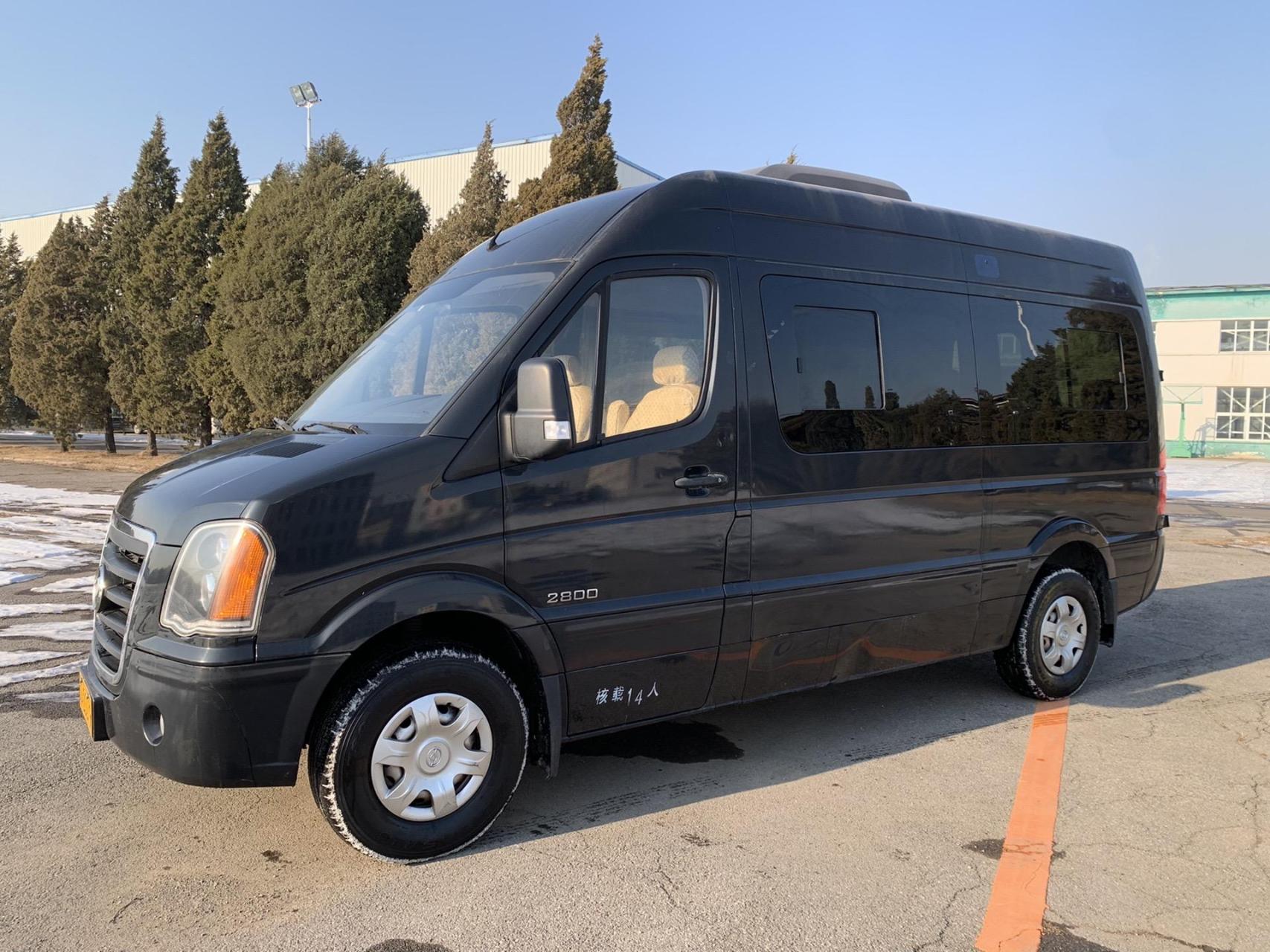 2014年黄海14座 中型客车 特警单位一手车才跑3万多公里 柴油2.