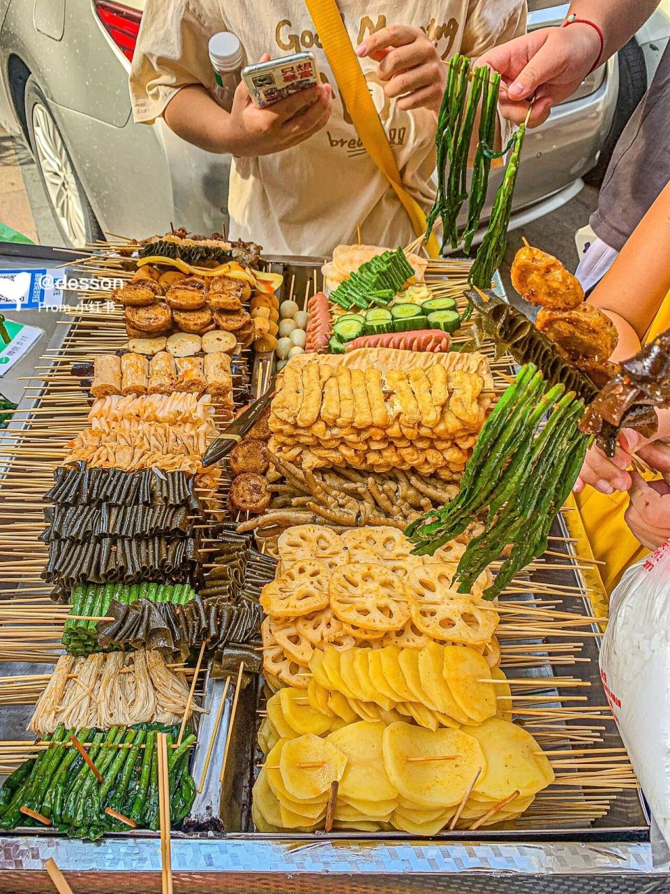 深圳一元一串的街边冷串!吃到全靠运气!