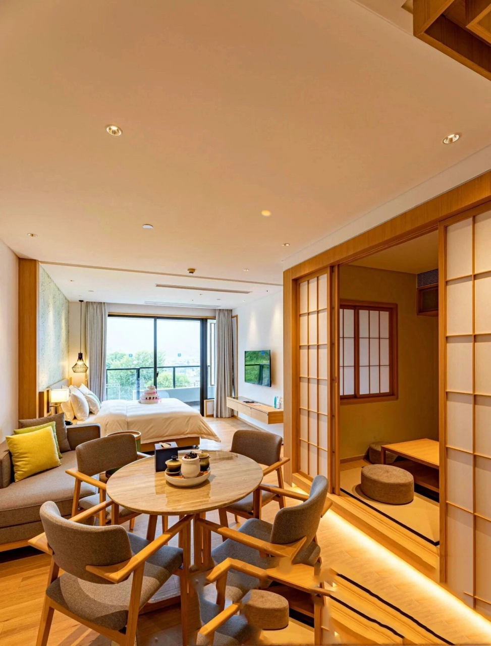 漳州长泰半月山温泉酒店 漳州长泰半月山温泉酒店客房优惠套餐!