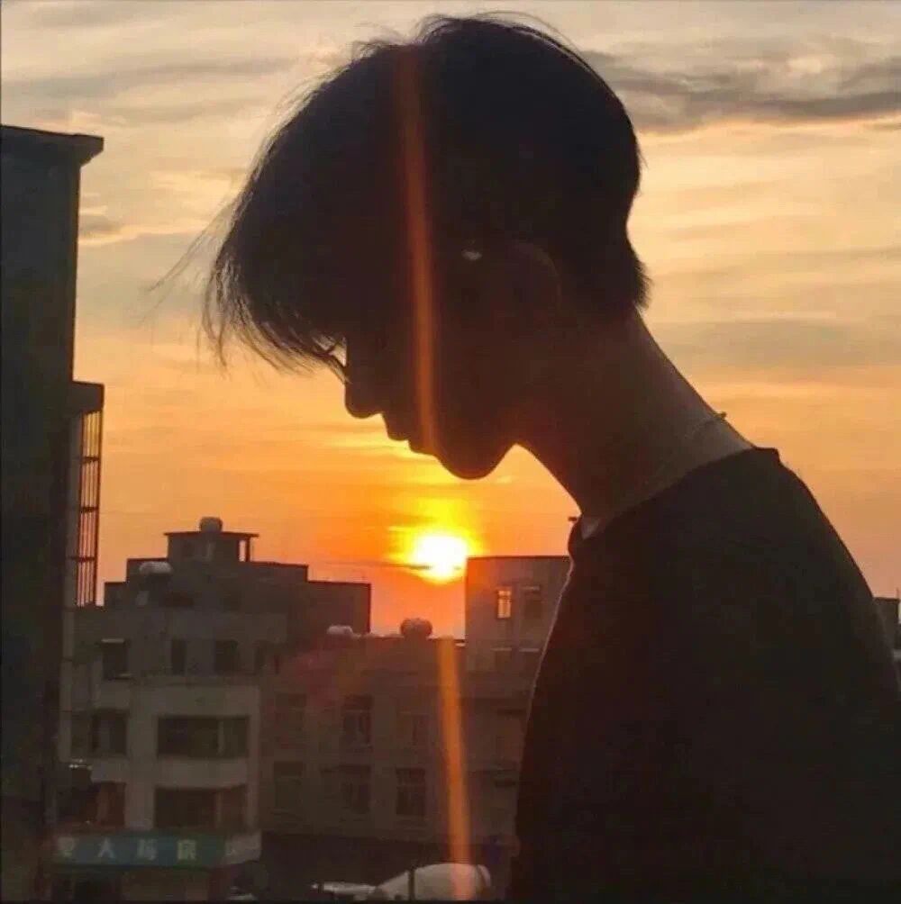 男生头像高冷酷boy