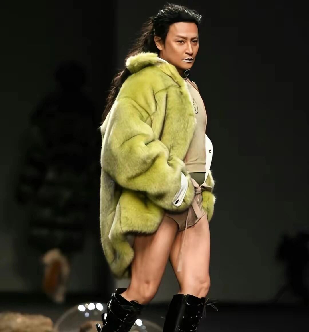 "小张国荣"陈志朋,将娱乐圈的"残酷"体现得淋漓尽致 单看现在的模样