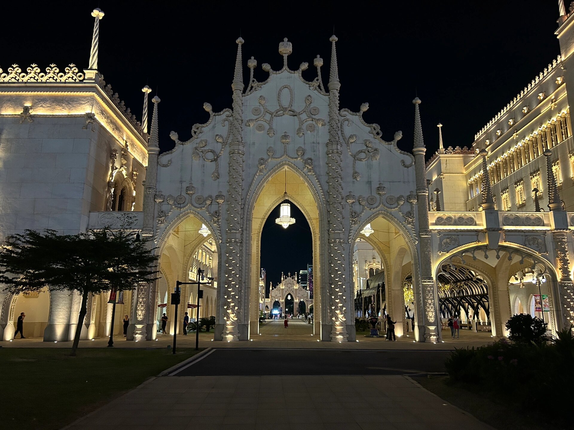 99珠海·横琴励骏庞都广场