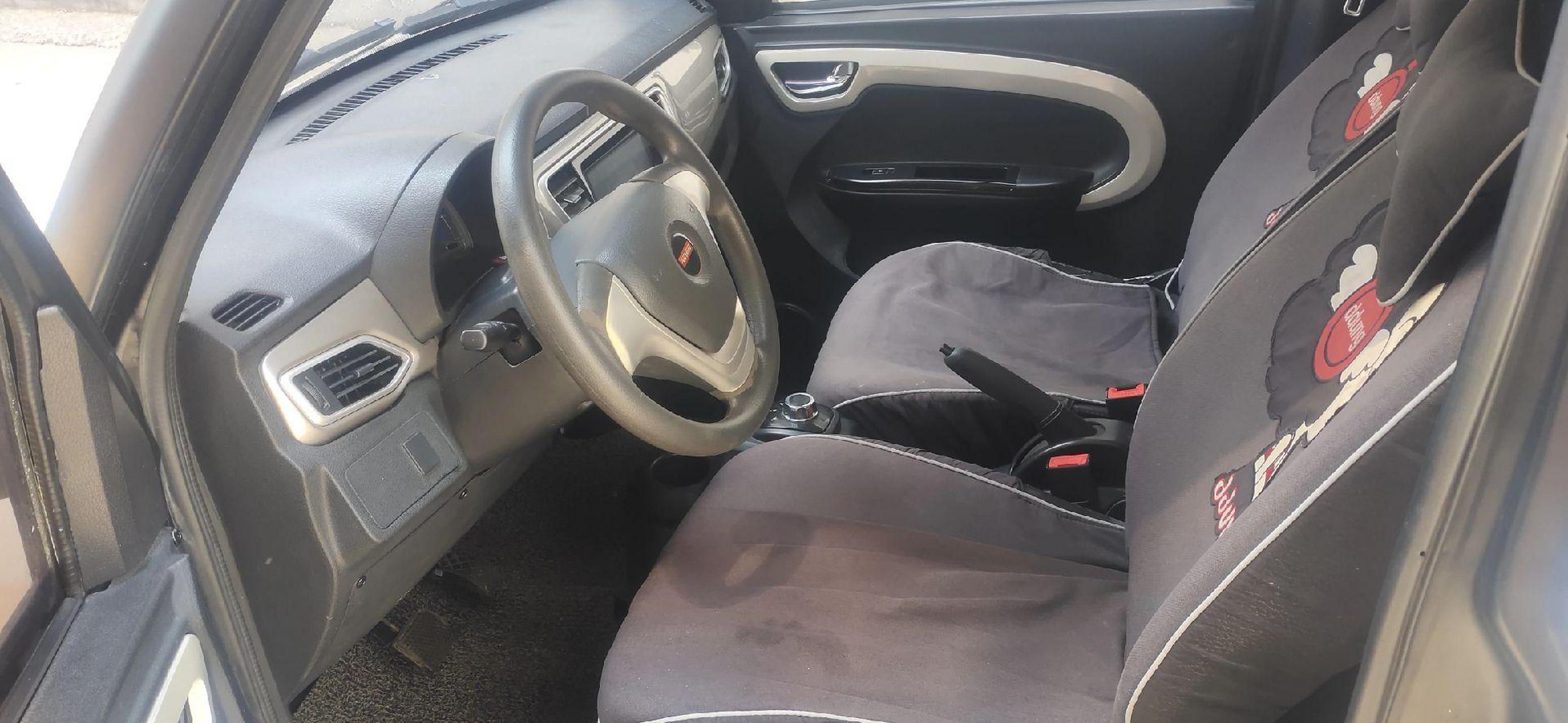 新到今日阳光m2款,车况精品,价格便宜几千块钱