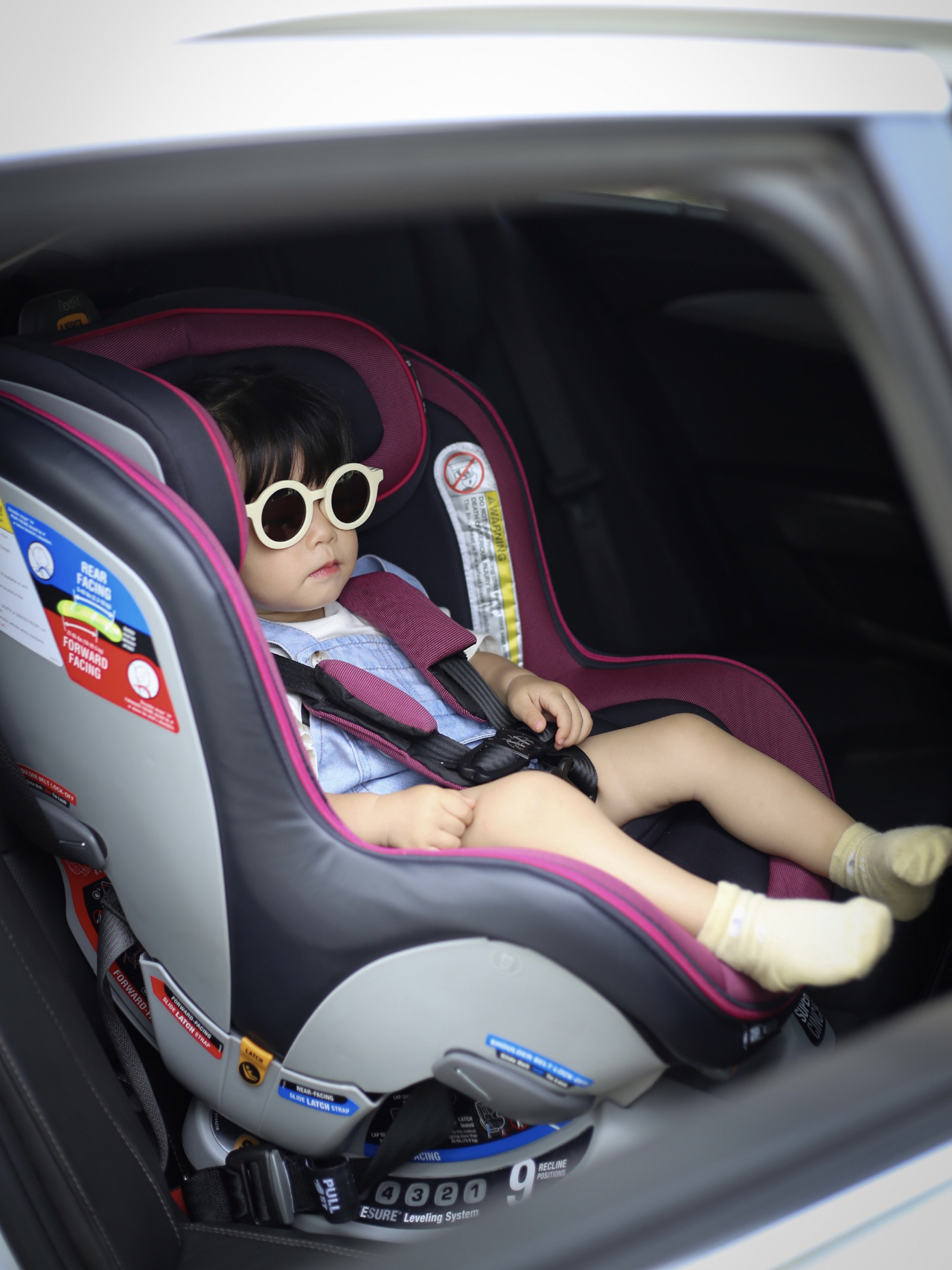 有没有同样小朋友安全座椅宝宝坐安全座椅儿童乘坐安全座椅儿童坐