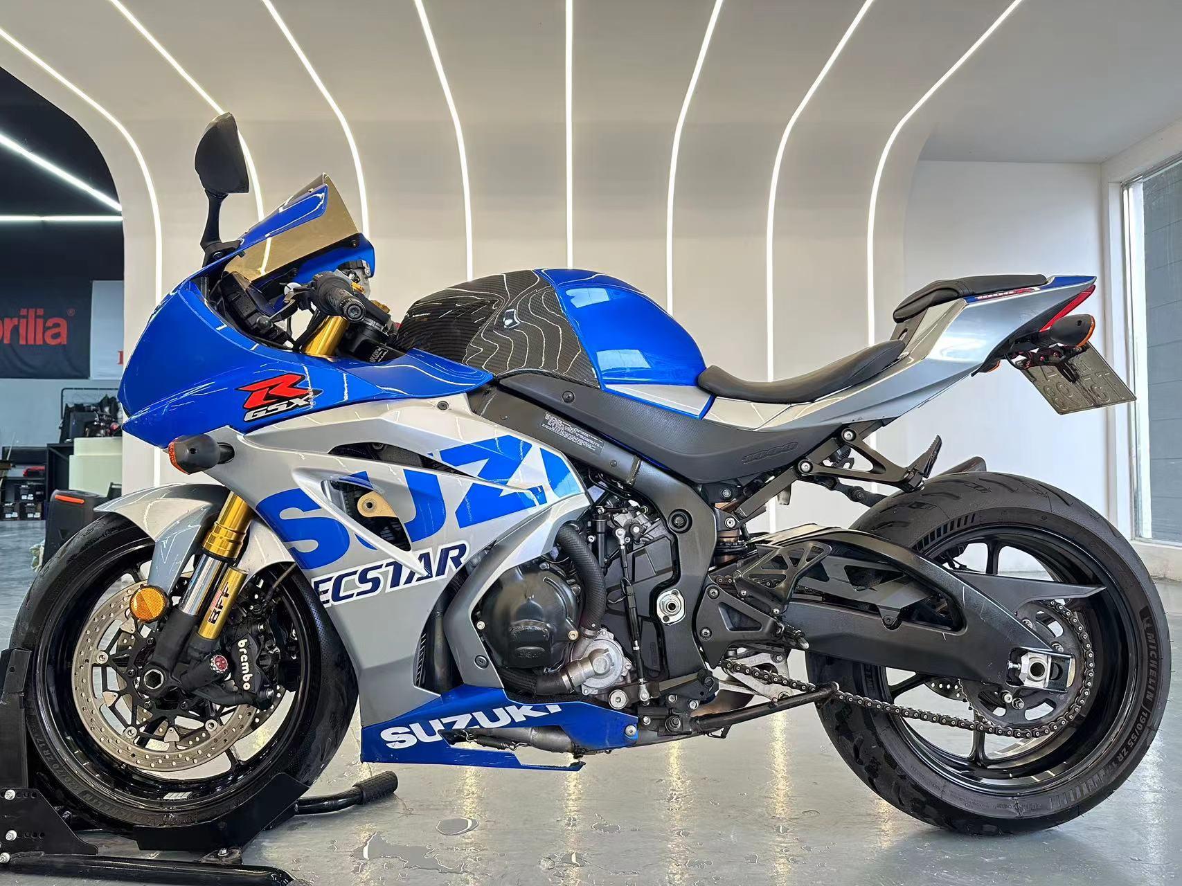 铃木gsxr600详细参数图片