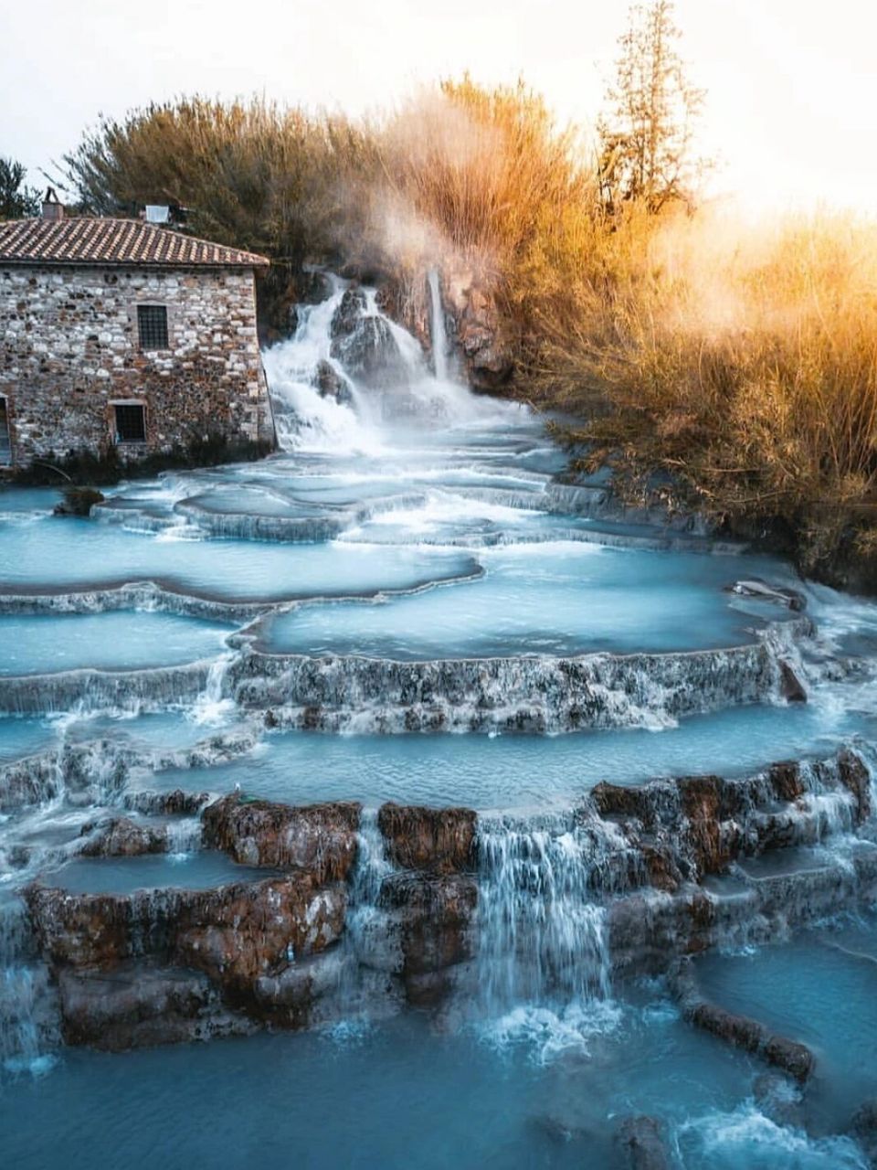 被上帝眷顾的天然温泉 彼彼今天给大家种草的天然硫磺温泉——cascate