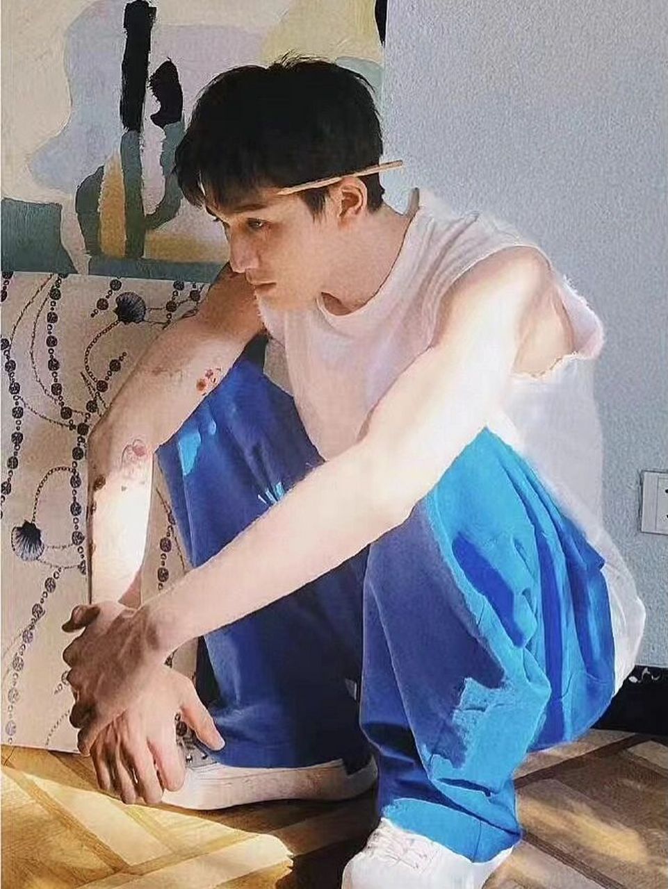 朱正廷来我们工作室啦～北京实景影棚92 [亲吻]分享朱正廷来我们