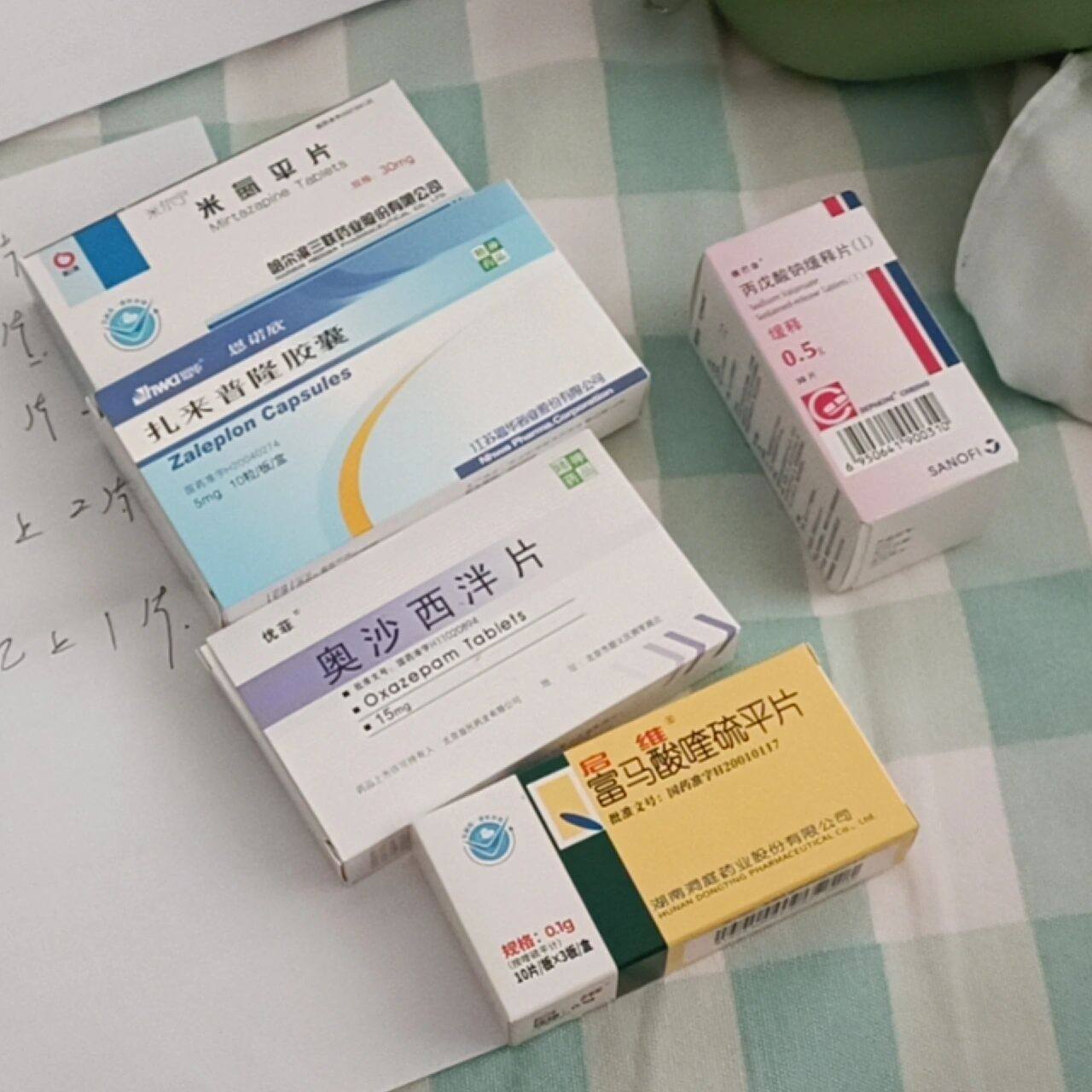 天津安定这个医生真的不戳 平时去医院大夫问诊三分钟