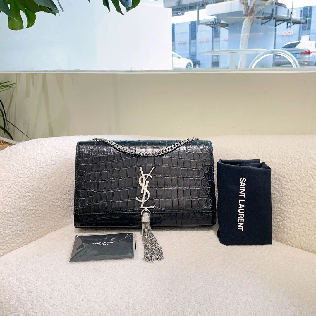 ysl kate 流苏包 黑银 ysl kate 流苏包 黑银 牛皮鳄鱼压纹 成色很好