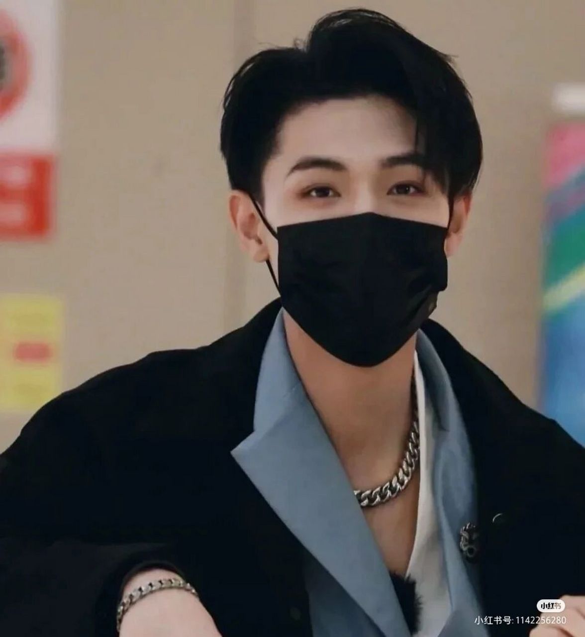 老秦是多少女孩子心中的白月光啊~ 老秦放心飞,我们会帮你抵