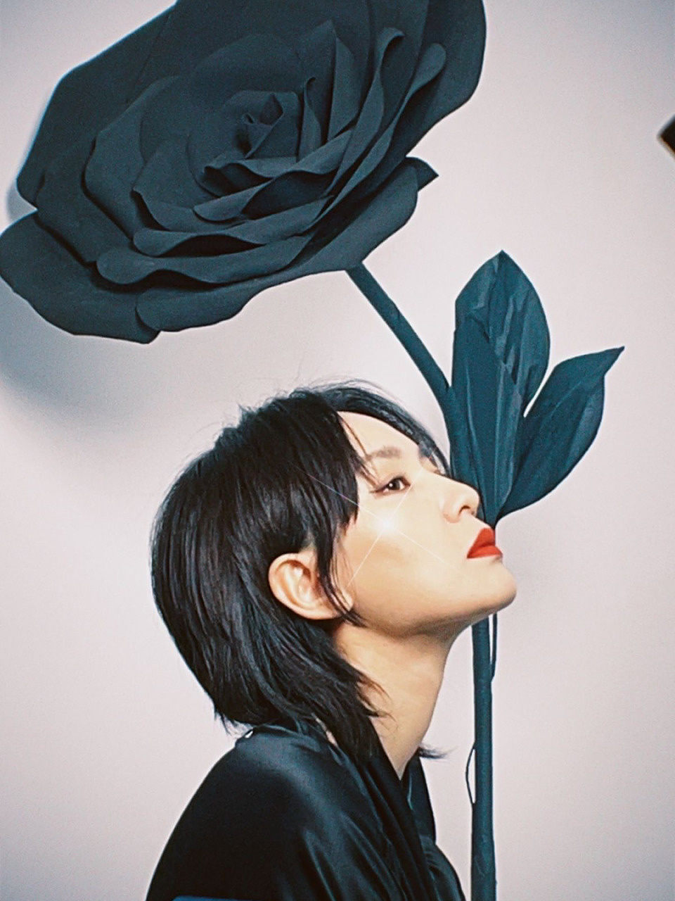 super elle 年轻力#周笔畅94 妆发:薛冰冰 #腹肌周 #性感周 #美丽