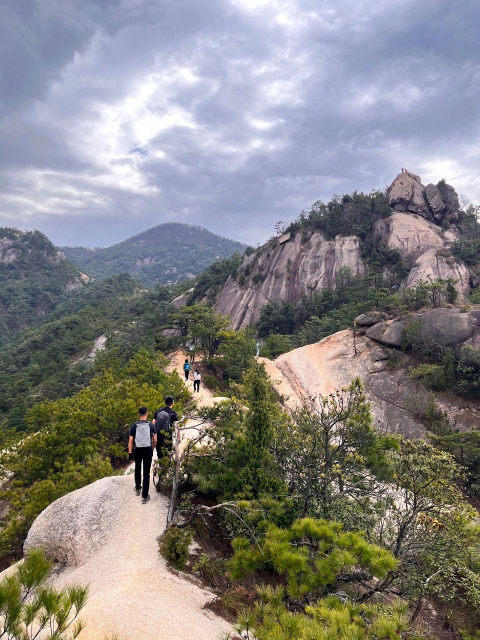 龙须山:每个爬山爱好者都应该去一次 绩溪龙须山太好玩了75这才是