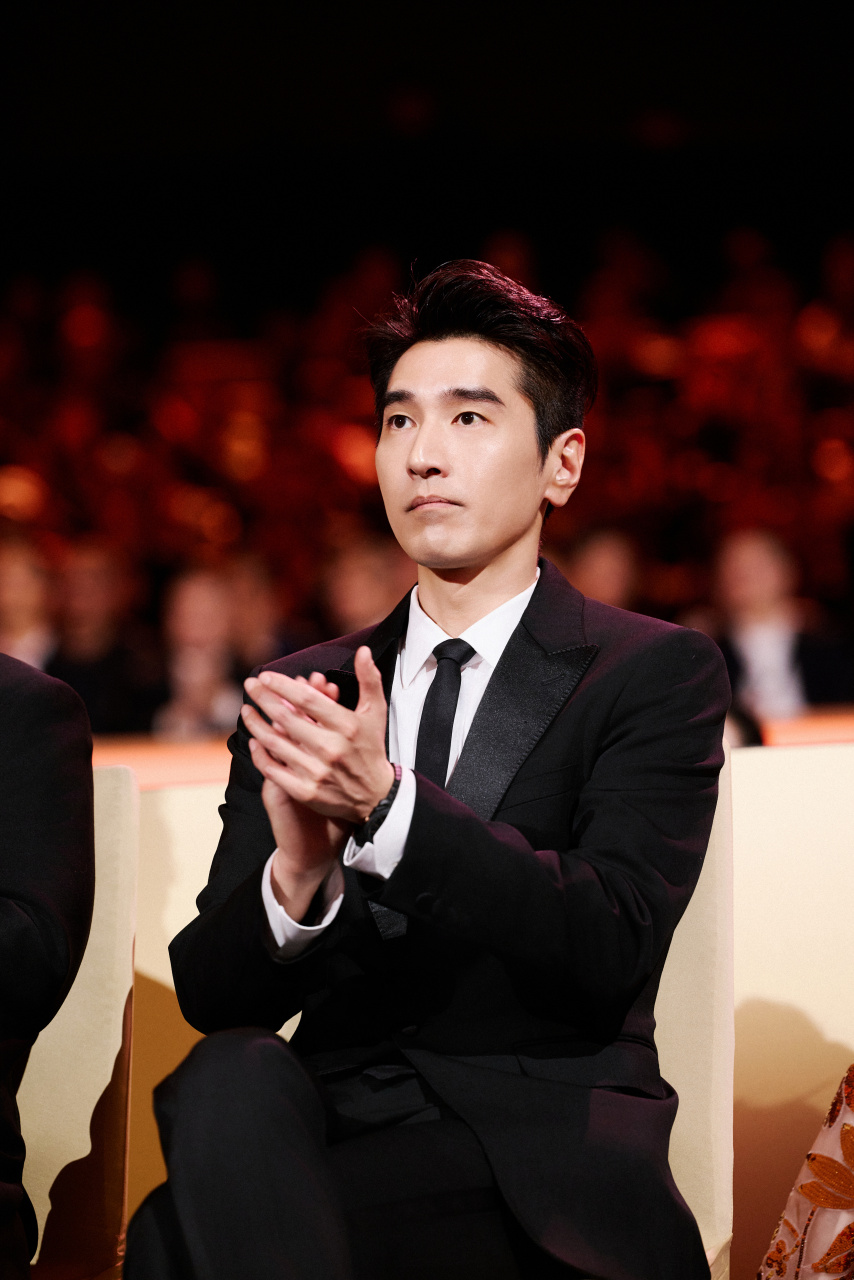 赵又廷超话02新岁迎新喜,恭喜趙又廷02荣获cmg第二届#中国电视剧