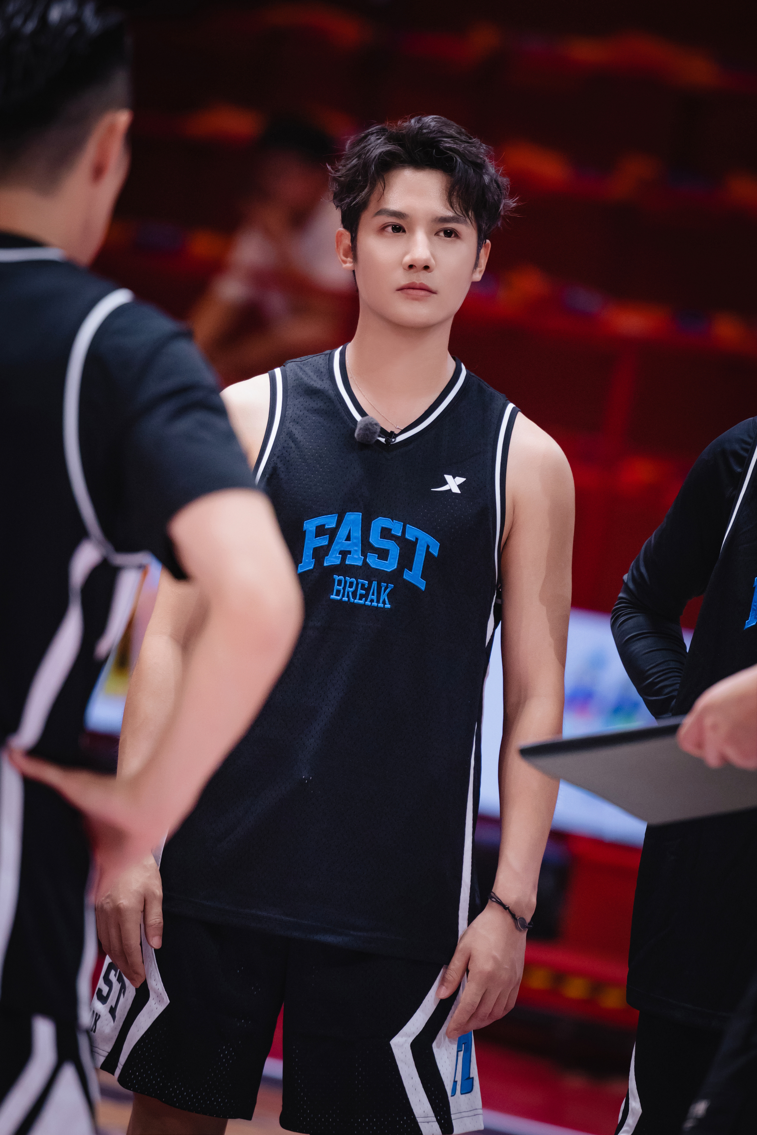 每一次起跳的动作,扣球的弧度,都是对梦想的告白郑业成 的这一夏,永恒