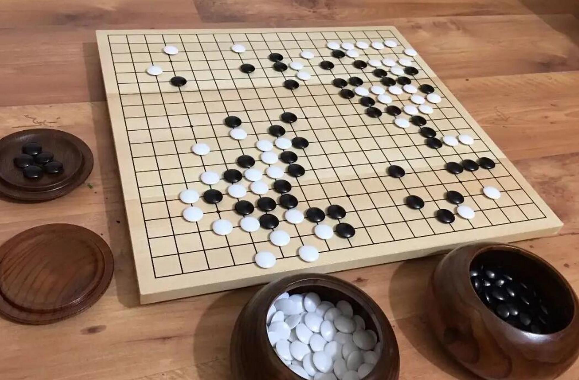 下围棋的人智商很高吗 不仅仅是学好围棋,就是学好其他智力竞技项目