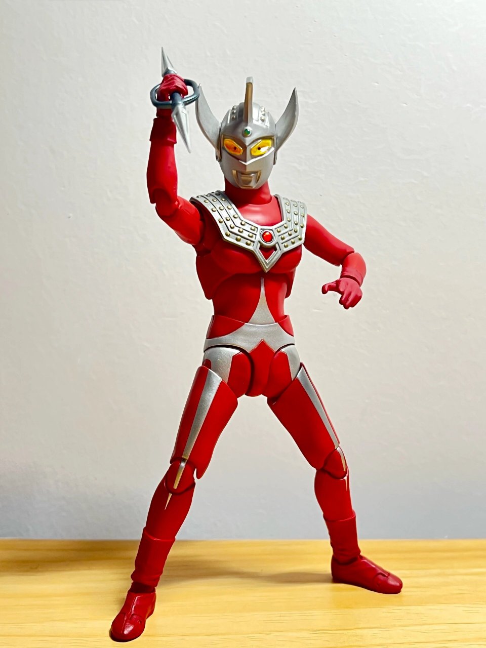 泰罗奥特曼shf 再再再版 发售定价:315元 吃现价格:310元 未来合理