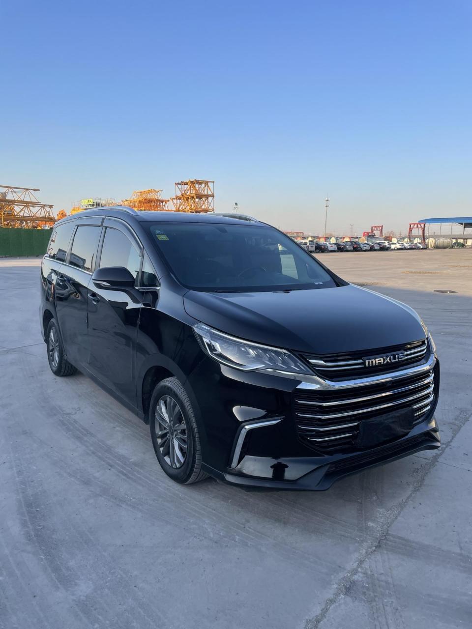 2020年大通g50,家用七座mpv,新款1.