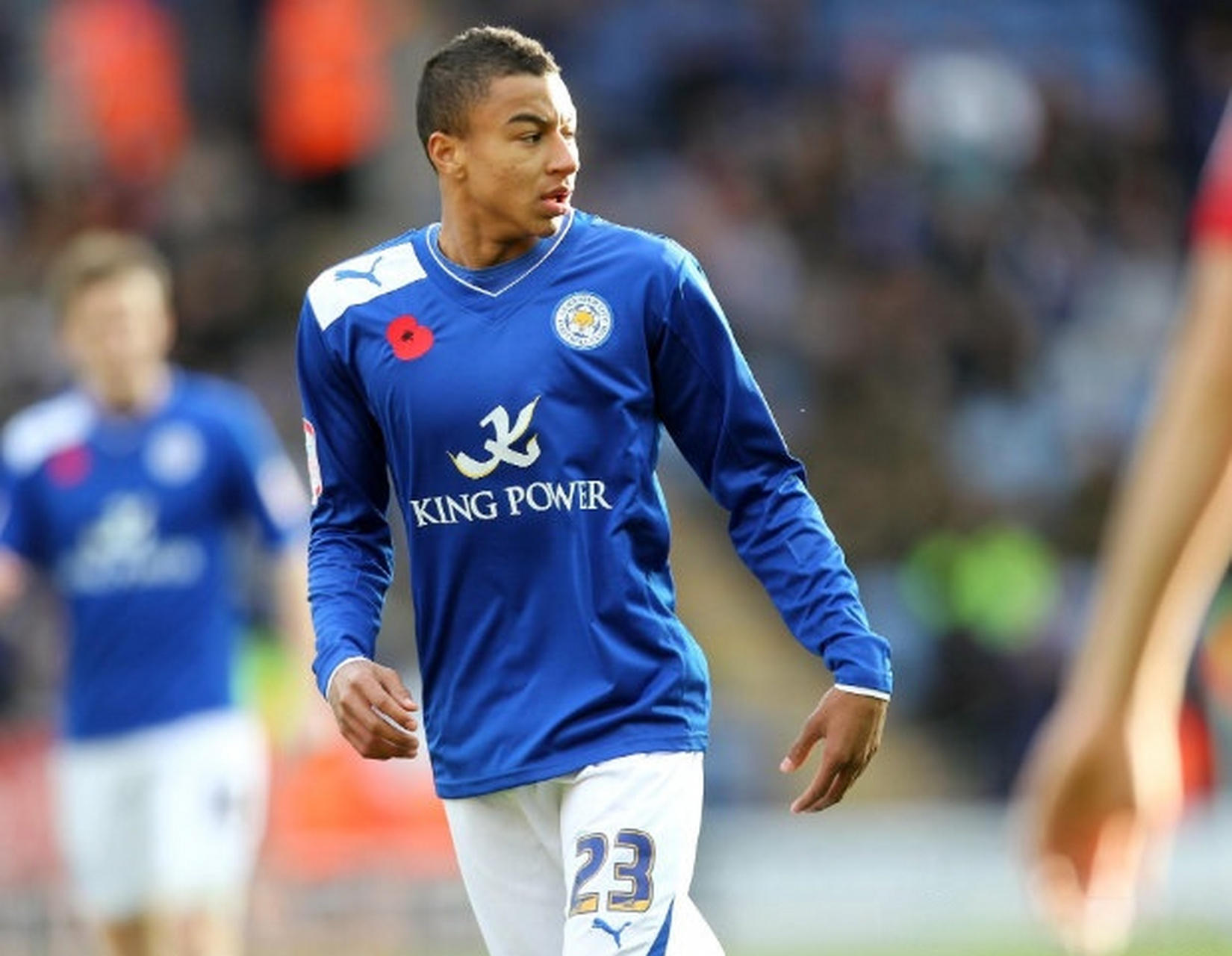 林皇曾在皇权球场征战02林加德职业生涯5次租借,曾效力蓝狐 英格兰