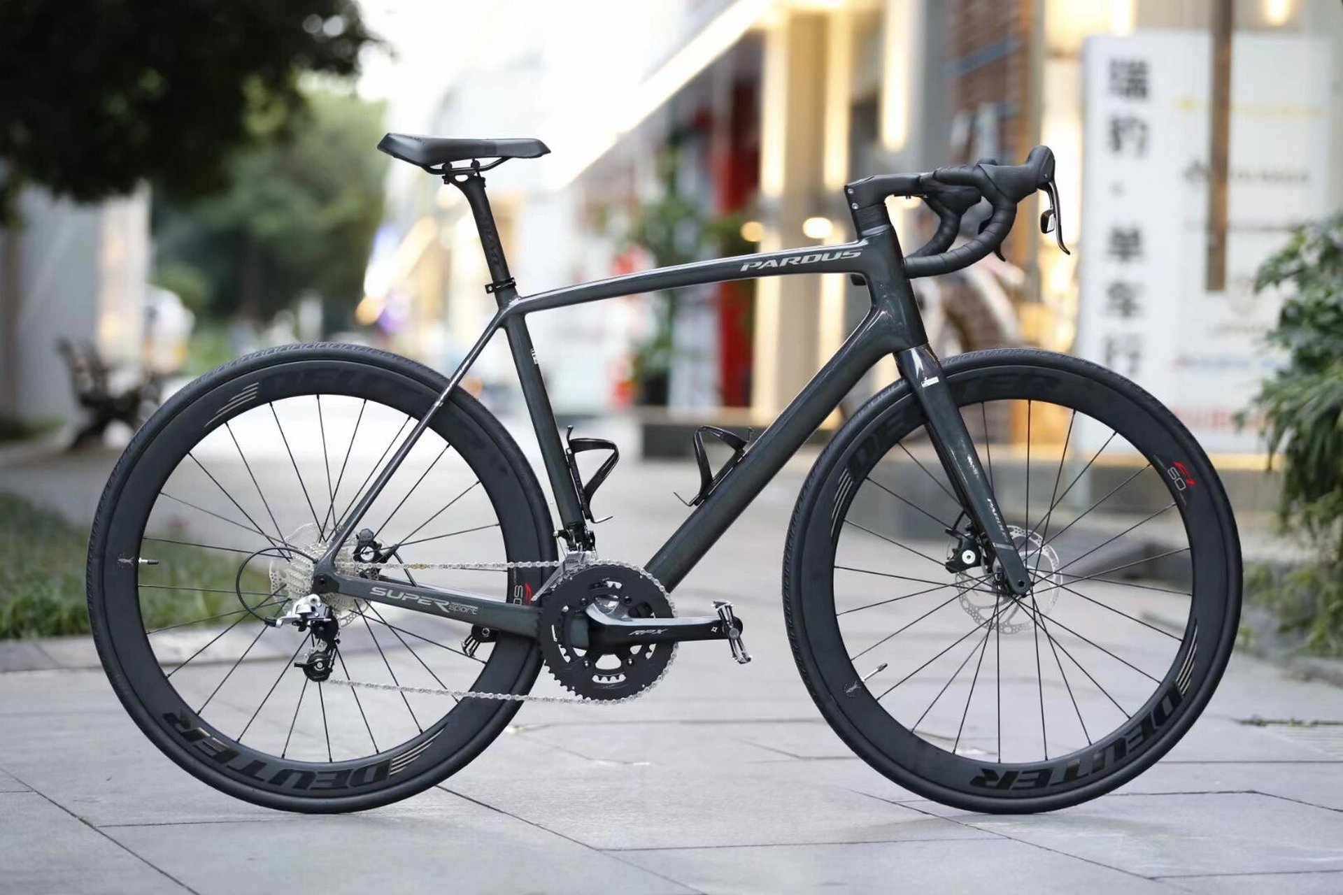 7000多预算|瑞豹super公路车 这款公路车一直是瑞豹很火爆的车型 全内