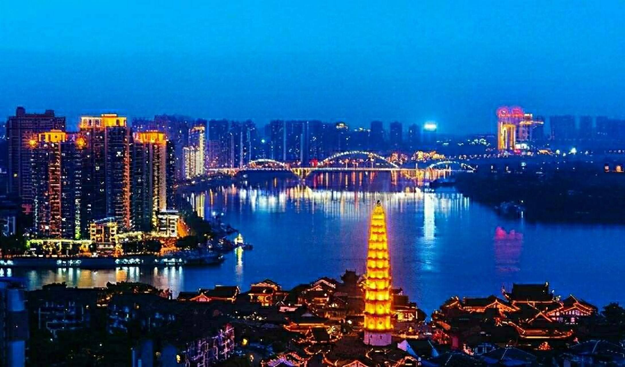 重庆旅游景点介绍–重庆合川 3个值得去的景点 文峰古街 文峰古街处于