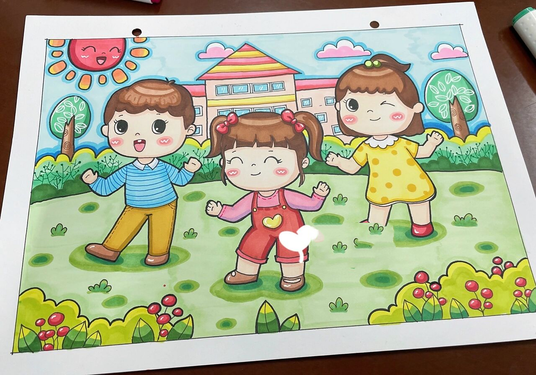 儿童简笔画适用多种主题 《我爱幼儿园》 《快乐假期》 《童年》 《做