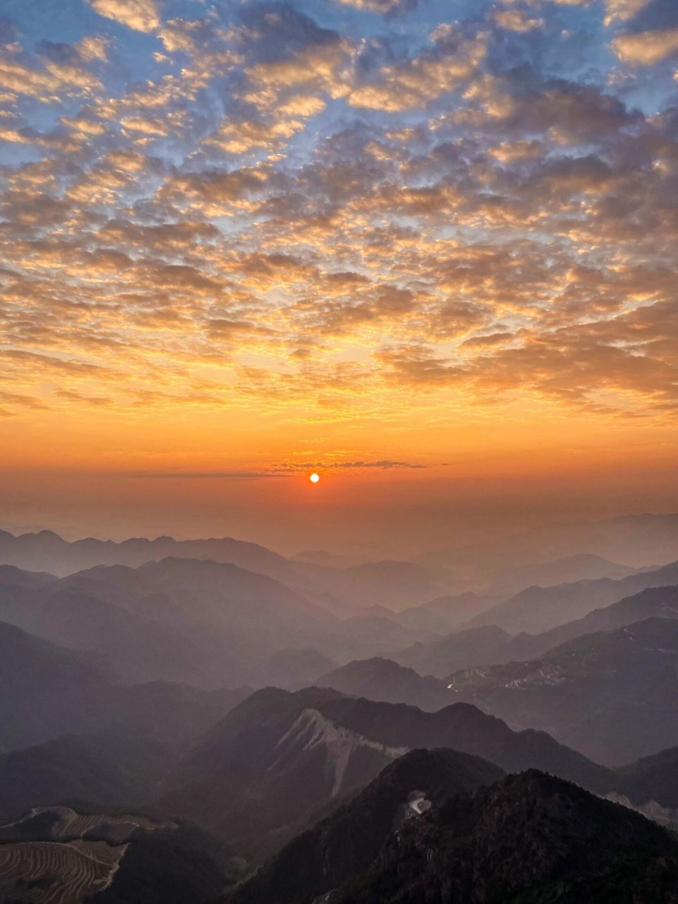 温州金鸡山上看日出93 分享一下我的攻略 金鸡山原名巾子山,位于