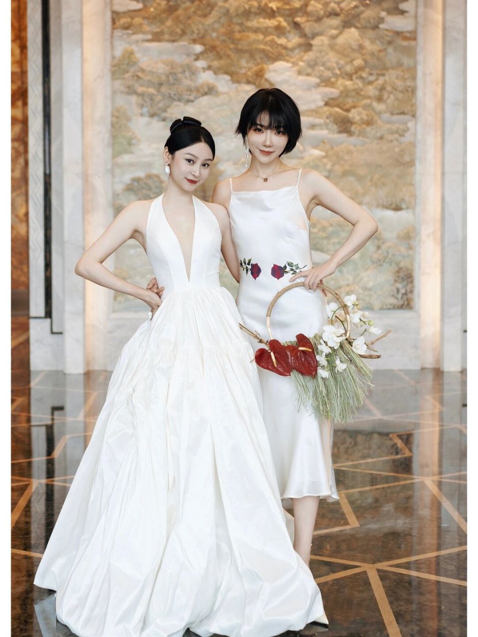 刘恋:这是伴娘?不,是我的新娘96 啊啊啊啊～～姐姐～～结婚!