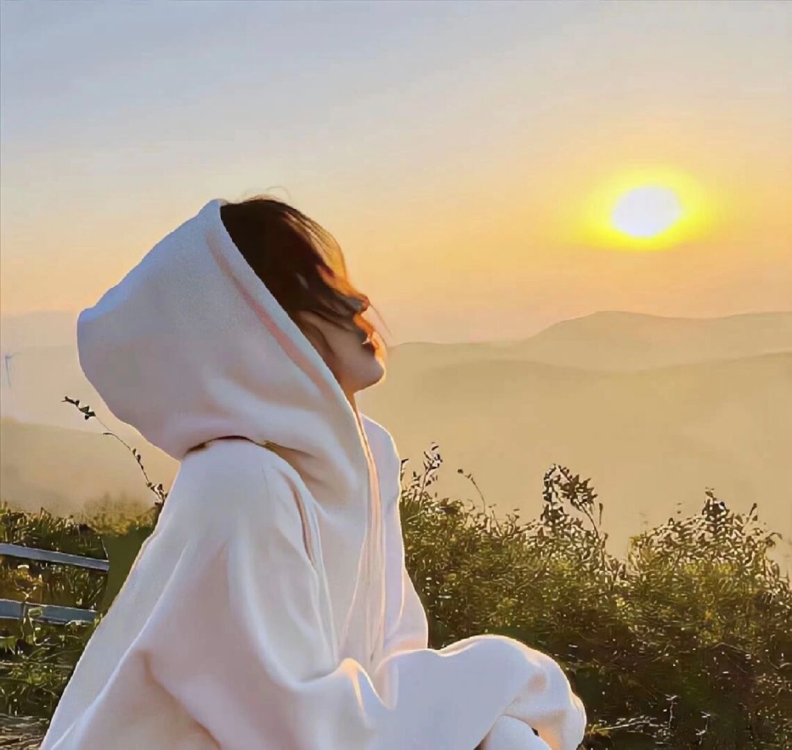 夕阳落日氛围感女生头像