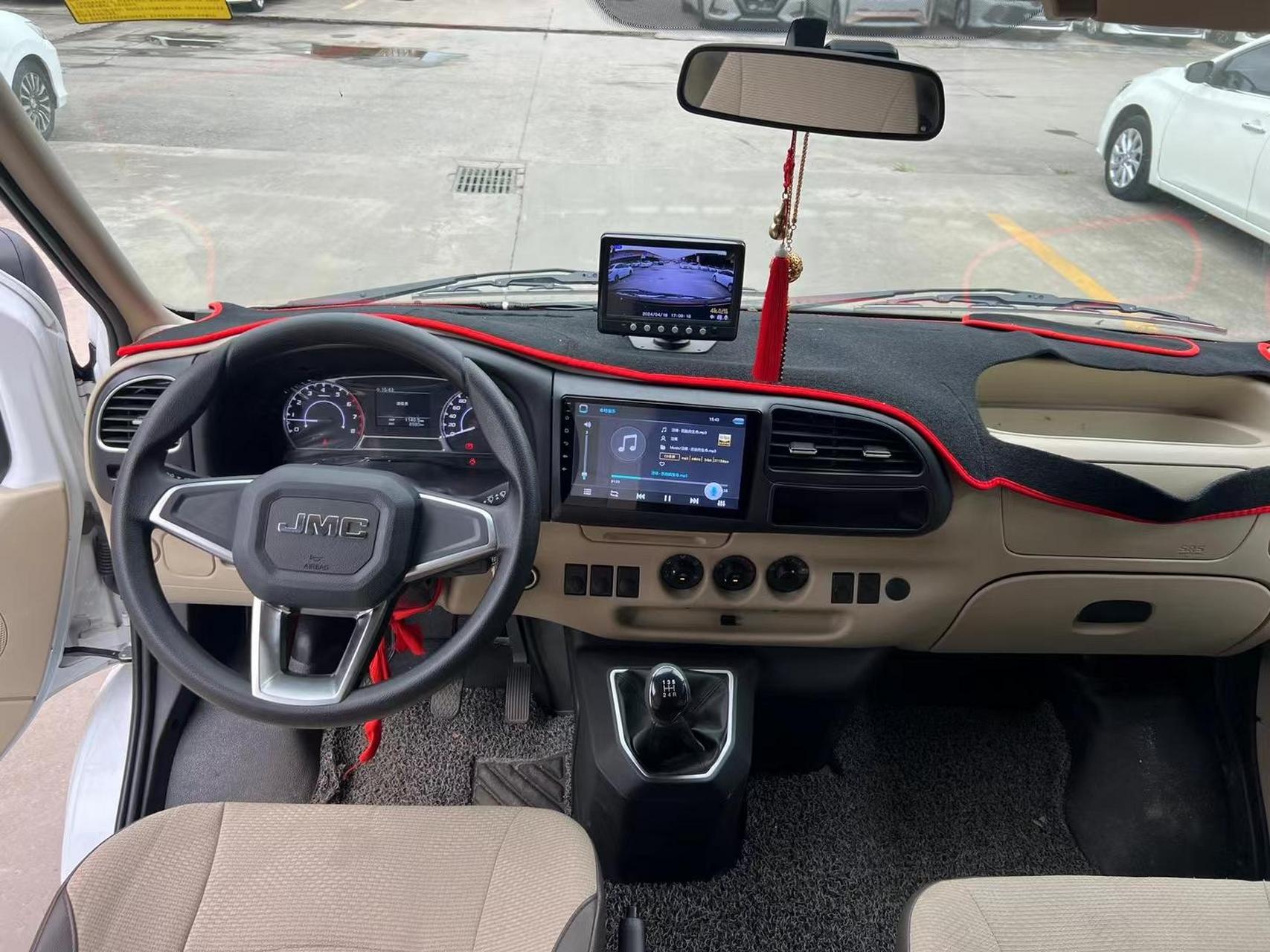 本地一手车,22年6月,江铃特顺面包车9座,9座,加长版.