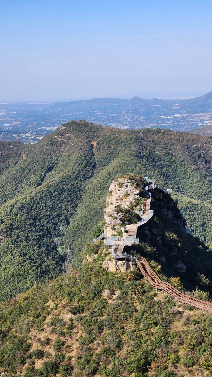 新密免费的爬山景点图片