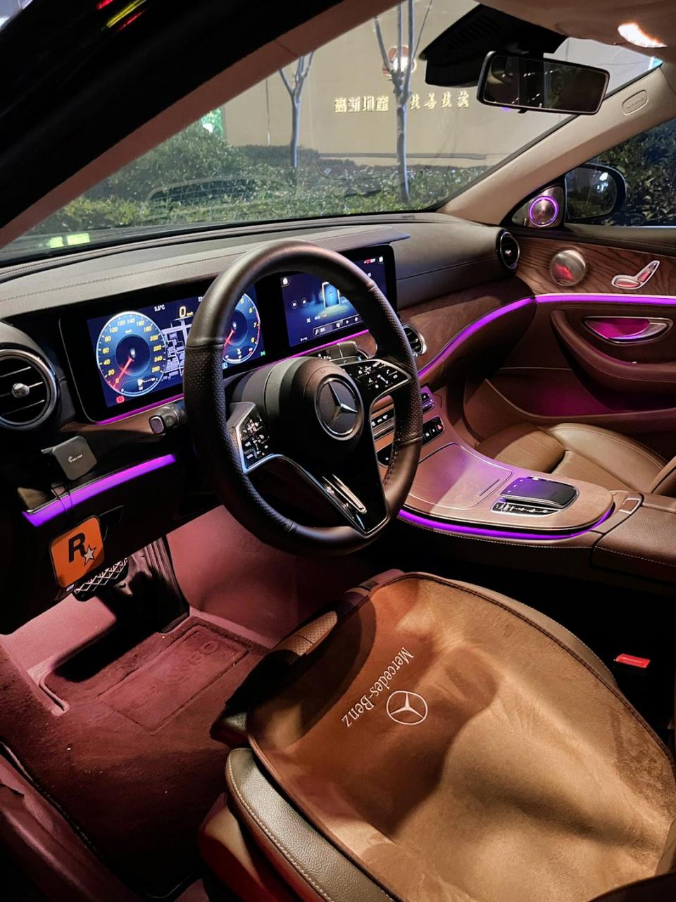 奔驰e300l 最美夜景