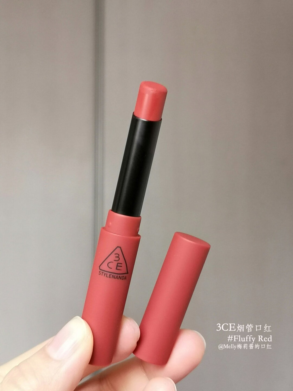 不干的唇膏(没带唇膏用什么应急)