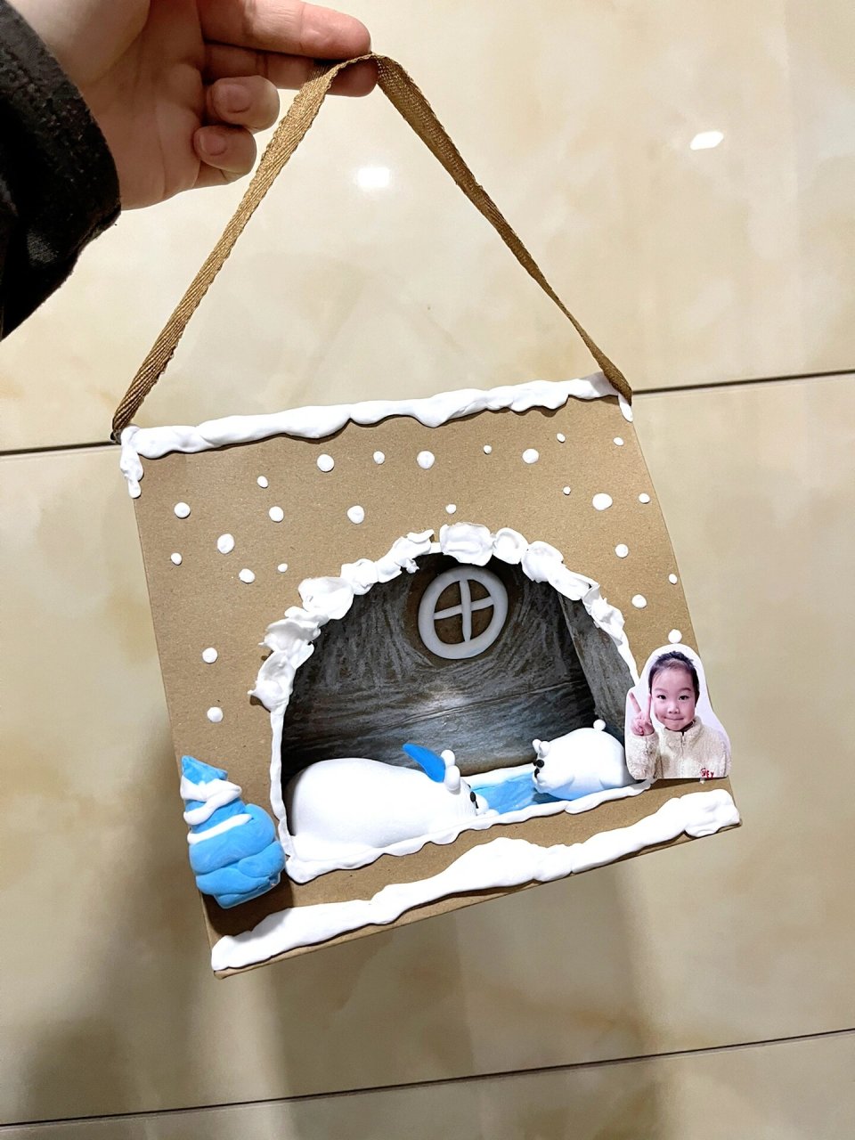 冬眠的北极熊 #粘土# #幼儿园手工# 幼儿园让孩子做冬眠的动物 小红书