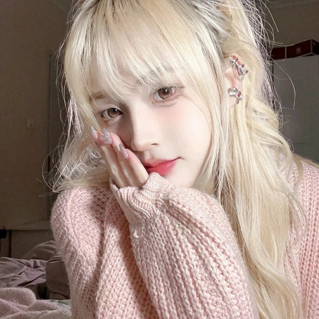 纯欲女头/礼. 失我者永失 爱我者永存  不爱者自由 女dx@b葵.