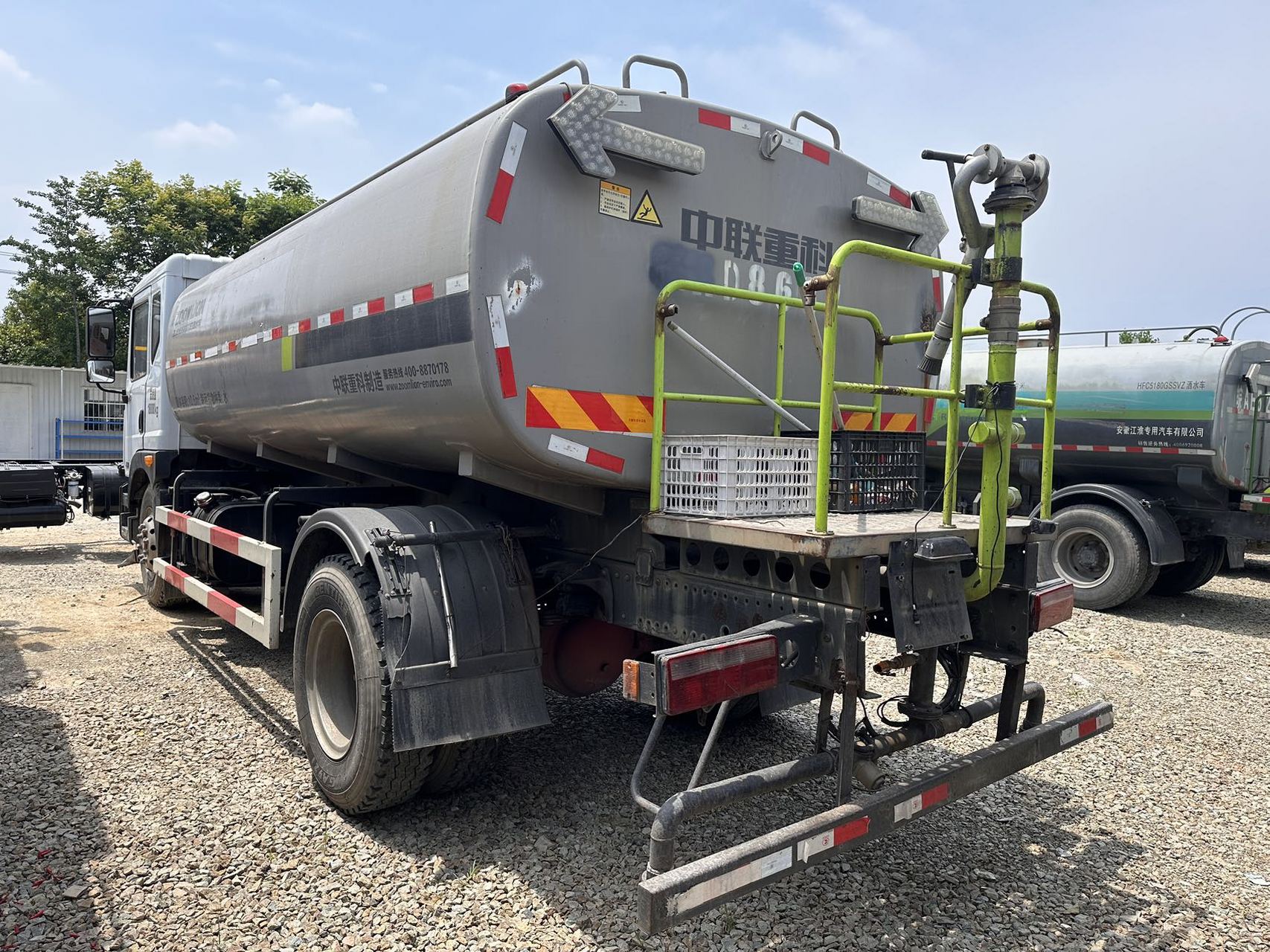 中联重科洒水车 中联15方洒水车