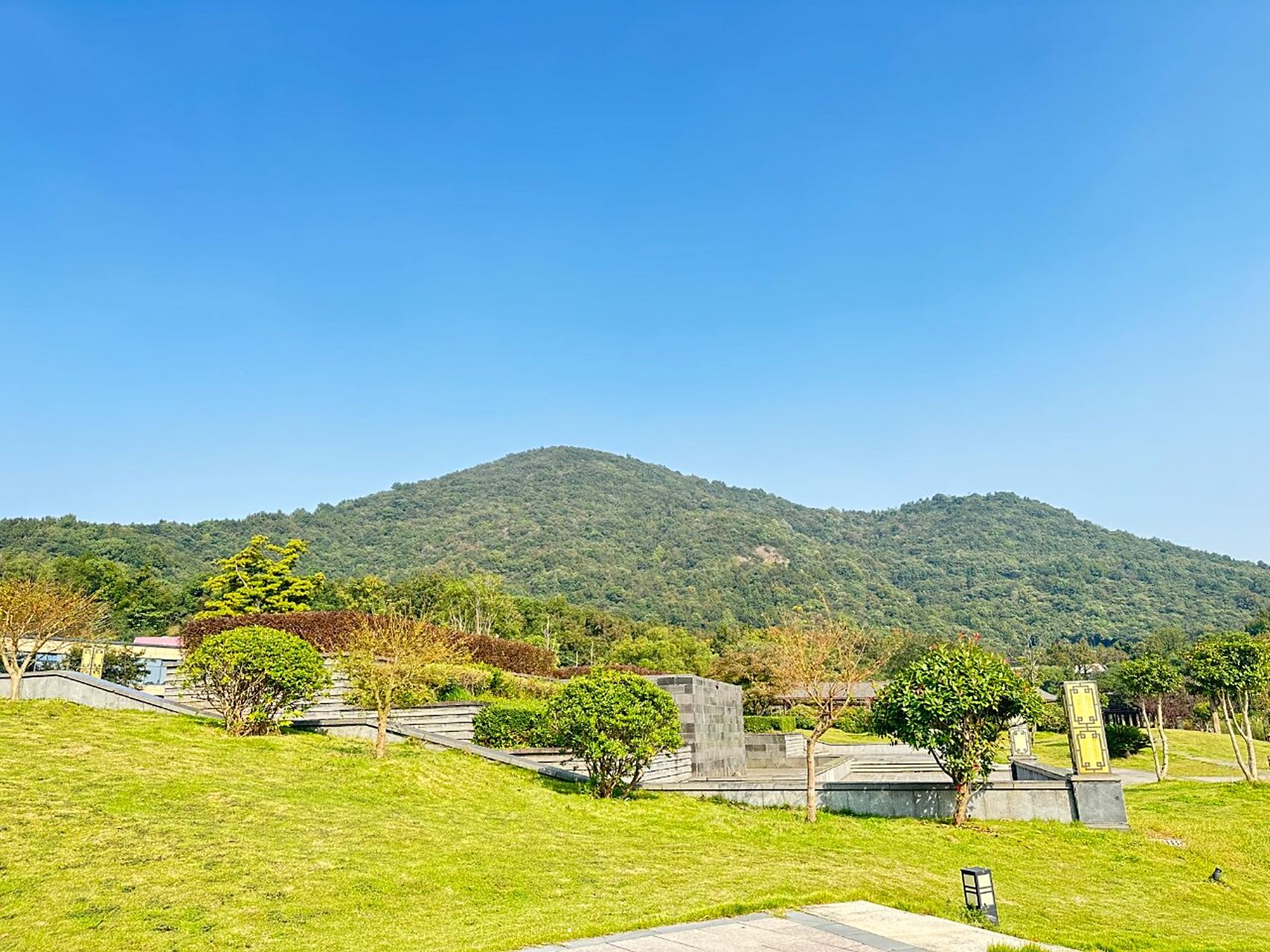 宁波新手司机驾驶地推荐——荪湖公园 第三次来到荪湖公园了,从刚开始