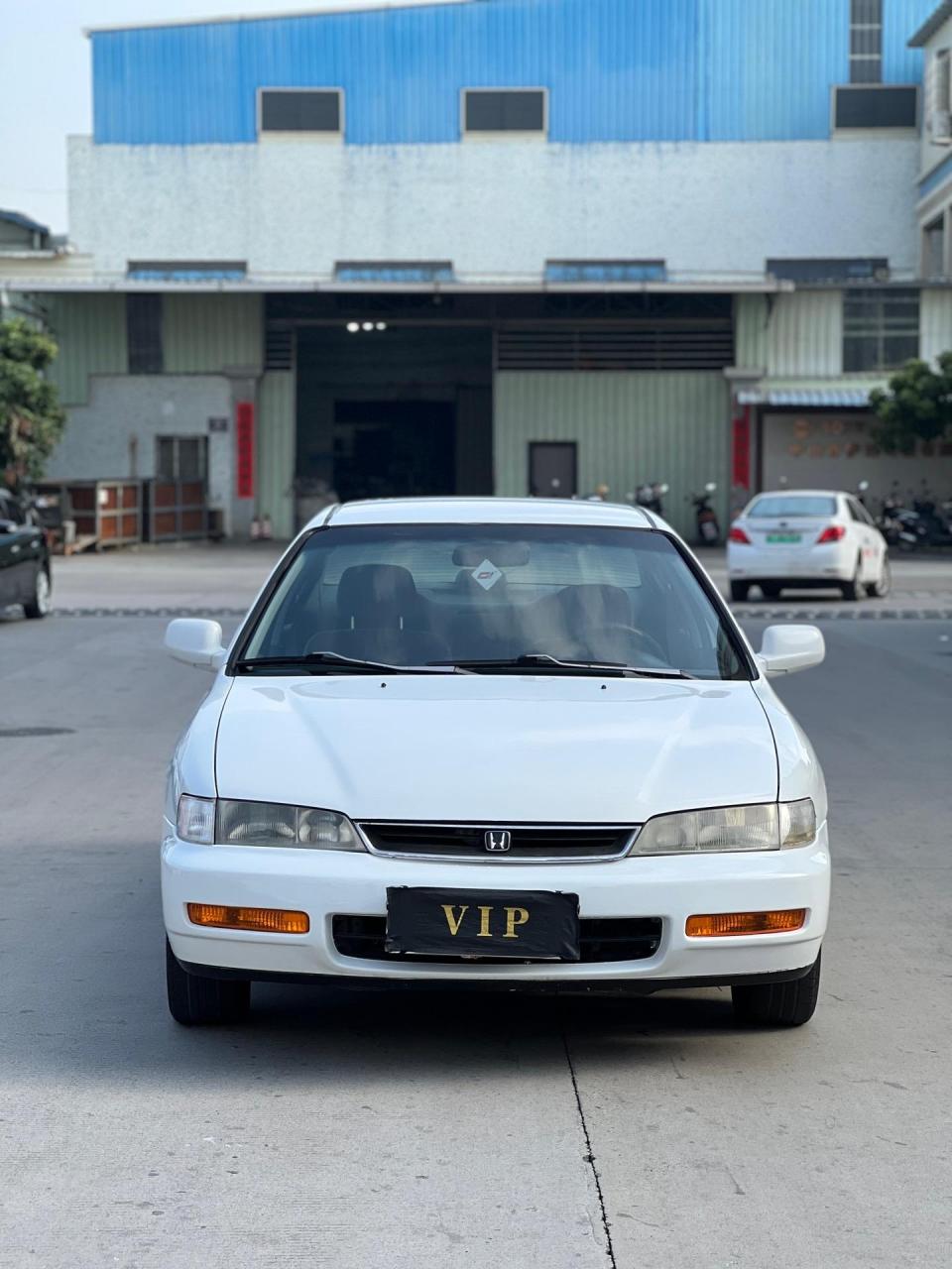 94年10月本田雅阁cd5,极品原装丝绒座椅内饰