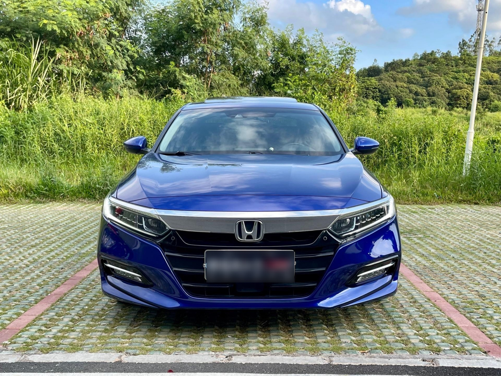 0油电混合 14个.20年十代本田雅阁2.0油电混合锐领版!