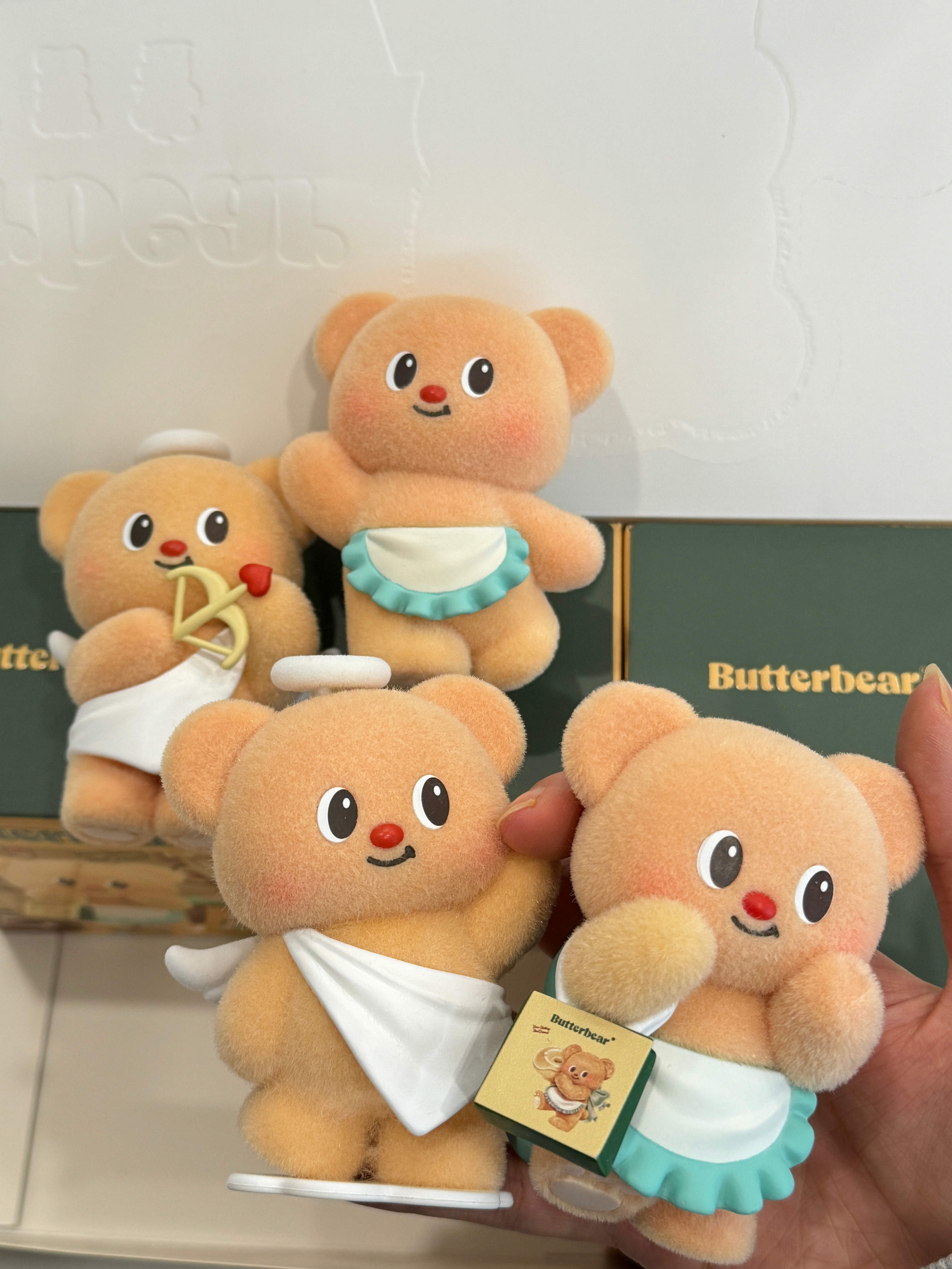 10号亲密豆大作战有好多可可爱爱的东西哈哈哈 黄油小熊和熊熊雪地靴