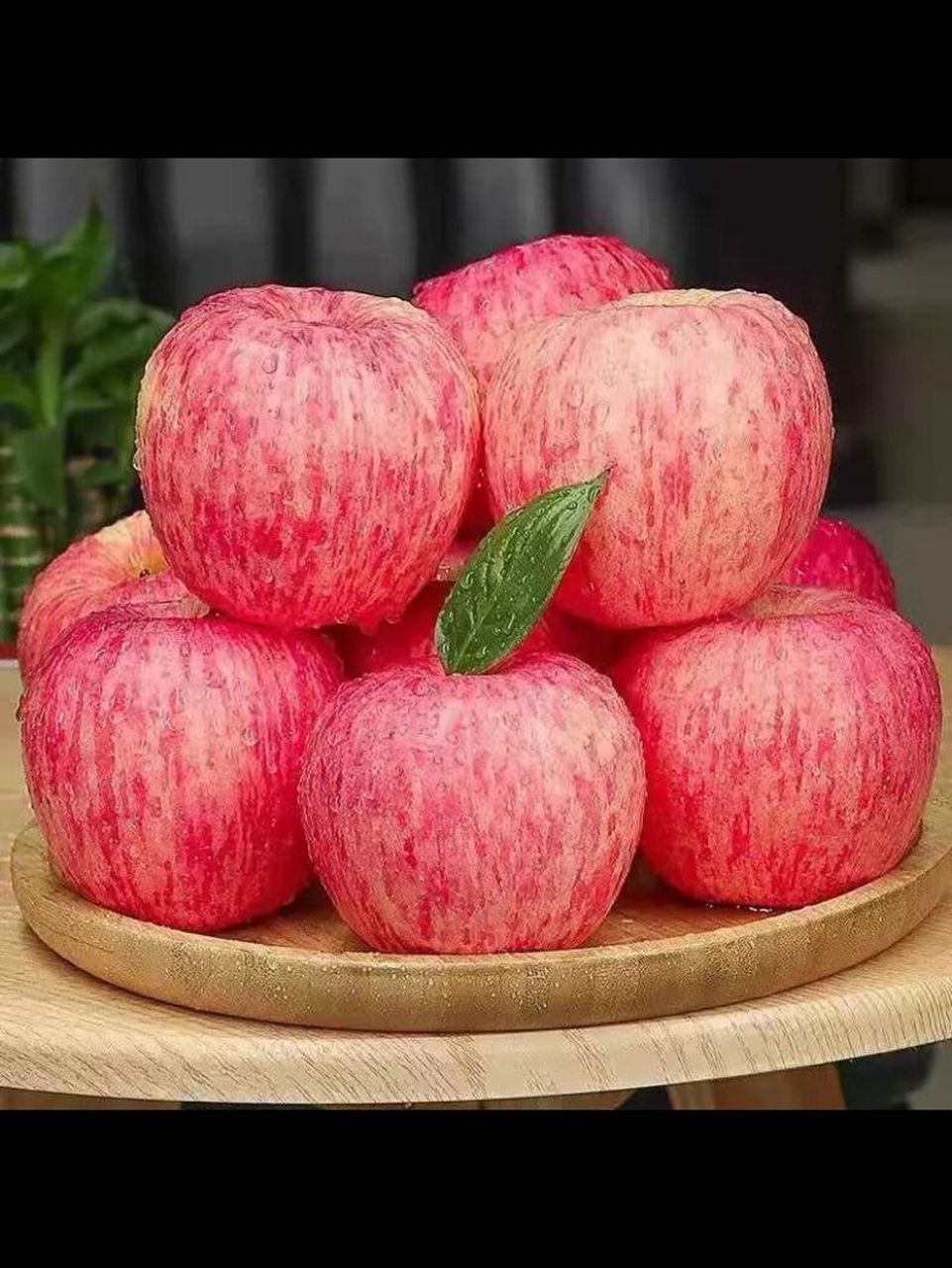 (包邮)(5-10斤装)正宗陕西洛川红富士 产地来源于我们陕西省延安市