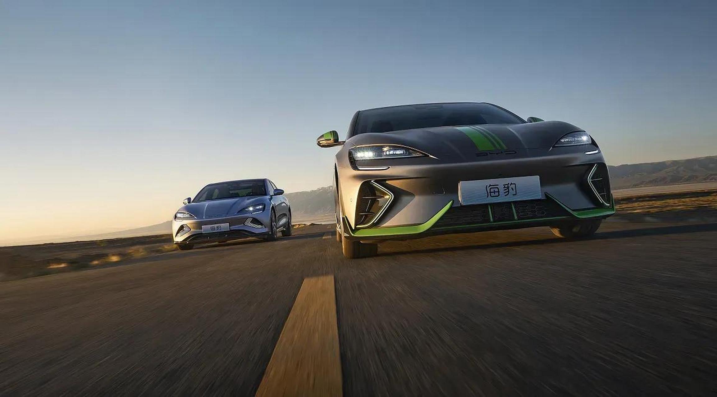 头号新车 比亚迪海豹dm-i是比亚迪旗下的一款中型轿车,它基于全新的dm