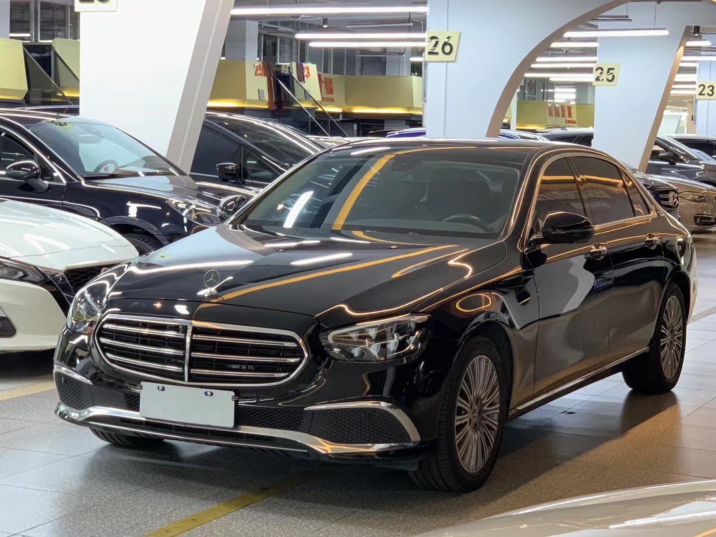 关于二手奔驰e300l新车报价2021款图片的信息