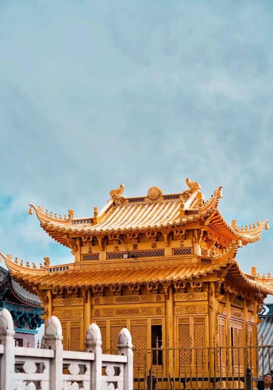 云南大理地标—鸡足山 鸡足山,位于云南省大理州宾川县,为国家4a级