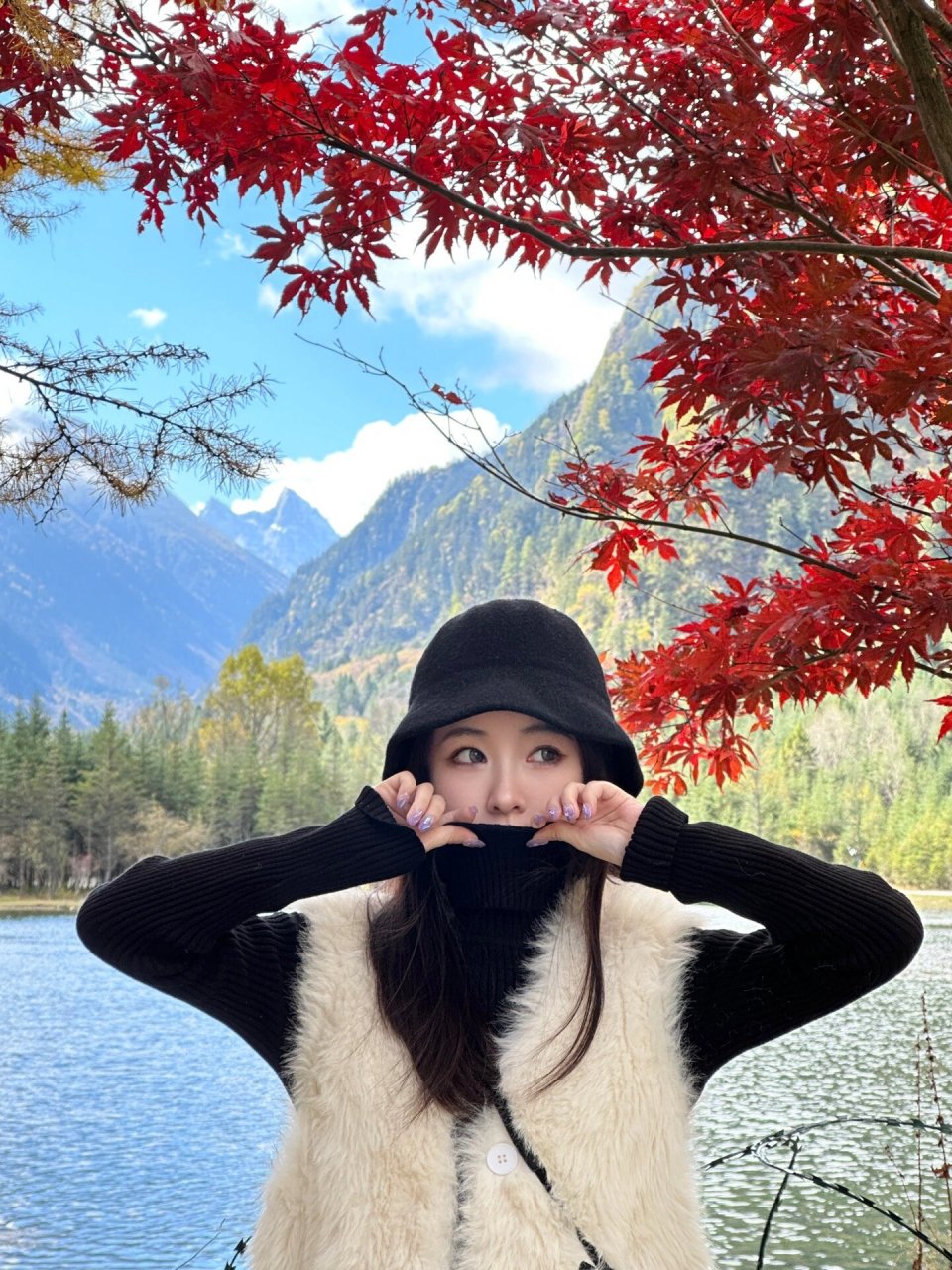 毕棚沟米亚罗两日游 第一天,从成都出发两个小时到桃坪羌寨,门票30,可