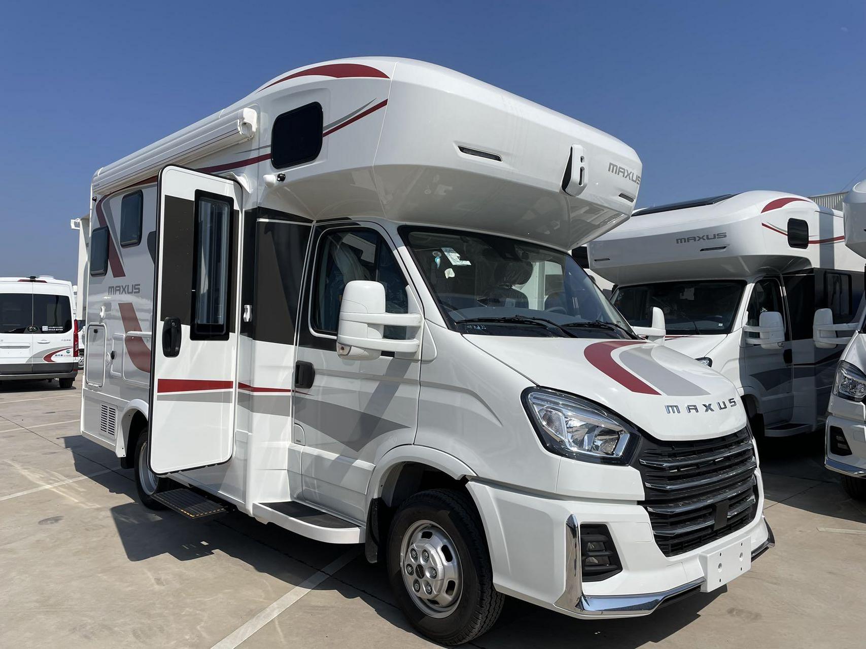 上汽大通原厂房车生活家h90双拓展特价43.98w起