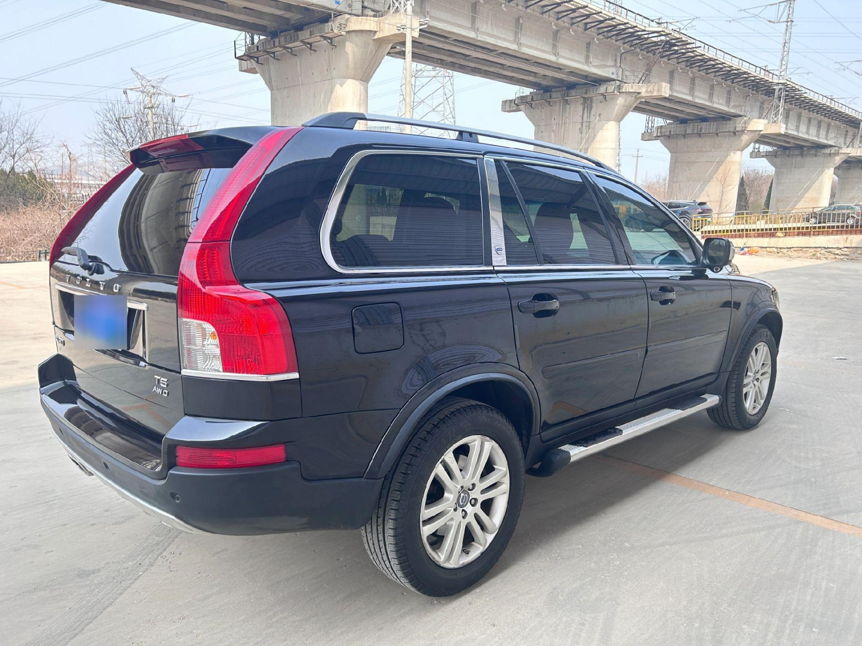 老款沃尔沃xc90翻新图片