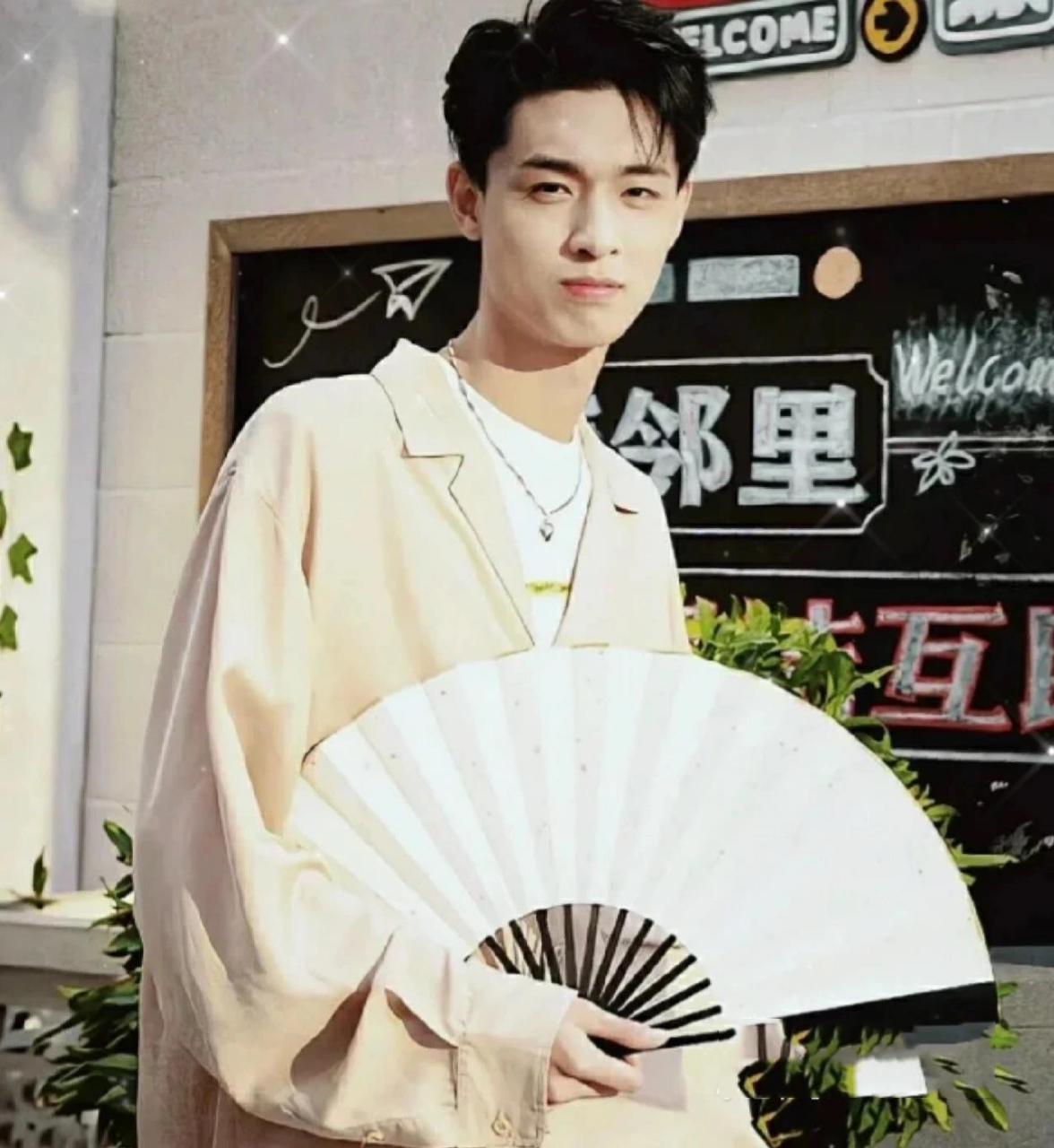 秦霄贤神仙图片(第二期) 开心