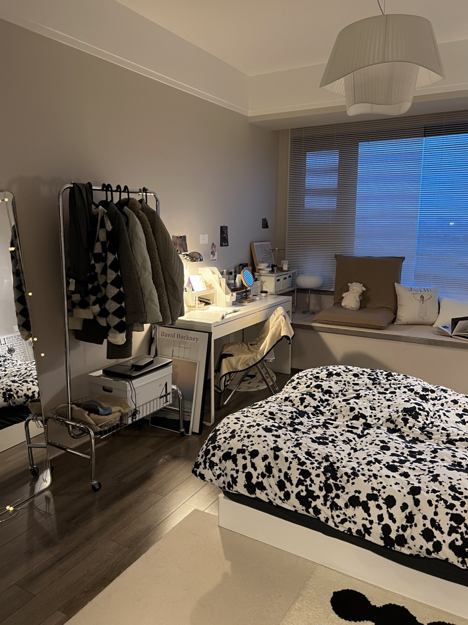 94暗黑系酷girl卧室|享受不被定义的夜晚 换上新