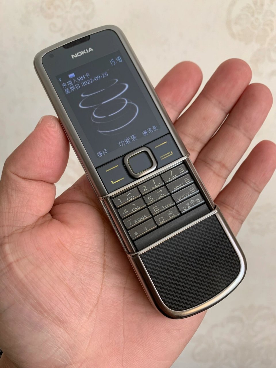 诺基亚8800a碳纤维 诺基亚8800a碳纤维,当年的机皇…… #古董手机