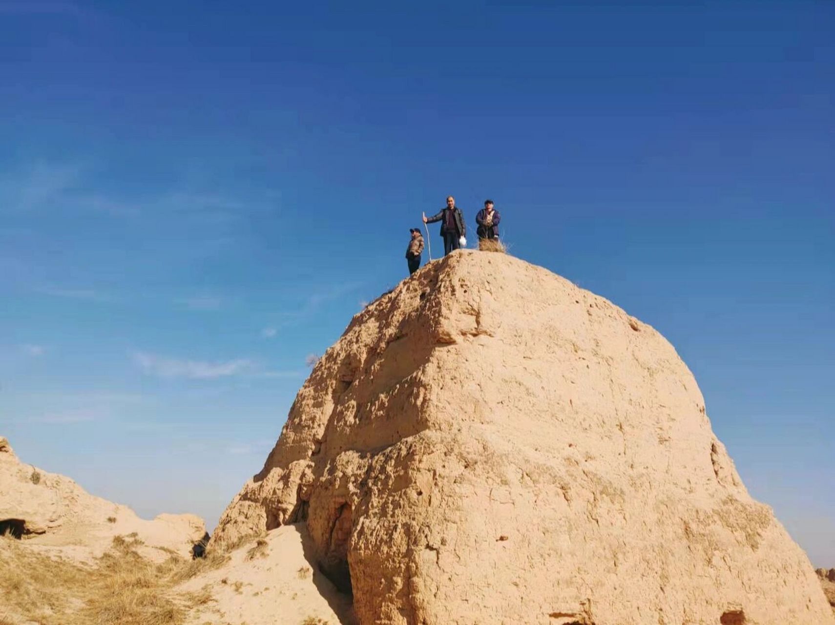 徒步皋兰县什川镇接官亭村糜不老墩烽火台 1,糜不老墩烽火台简介 兰州